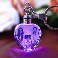 LoveKeychain© - Llavero de Cristal Personalizado con tu foto y Luz LED Multicolor Premium